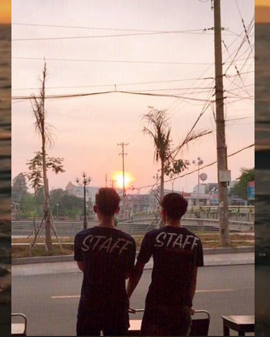 [☕️🇻🇳] MÂY Coffee – Tea  🥤 Top1Coffee ☕️ Tay trái a đã từng to hơn tay phải 
 Và khi tình yêu đến , 2 tay a đã to đều trở lại
 ……
 Còn câu gì nữa mà Ad quên r 
 , shares-0✔️ , likes-16❤️️ , date-2023-04-26 07:04:45🇻🇳🇻🇳🇻🇳📰🆕