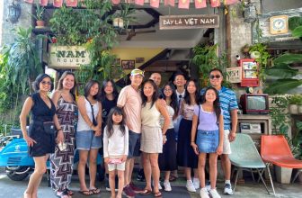 [☕️🇻🇳] NAM house 🥤 Top1Coffee ☕️ có 1 điều Nam rất vui
đó là nhà Nam thường xuyên được đón tiếp các nhóm khách gia đình có 2 thế hệ, 3 thế hệ, đôi lúc nhóm có ng , shares-2✔️ , likes-50❤️️ , date-2023-06-13 12:04:46🇻🇳🇻🇳🇻🇳📰🆕