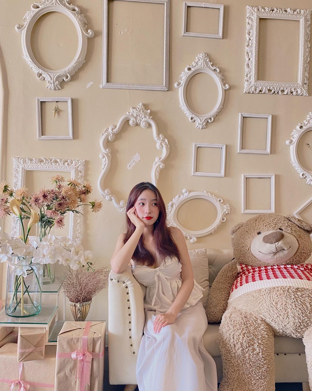 [🆕🇻🇳] LANE JT – Đấu trường sắc đẹp trong nước và quốc tế 👕 Top1Fashion 👗  #SHINEINLANEJT
Nữ diễn viên Lê Tam Triều Dâng xinh đẹp, quyến rũ trong thiết kế NEFERTARI Midi Dress của LANE JT.–
S22-99 | NEFERTARI Midi Dress
Availab , shares-3✔️ , likes-194❤️️ , date-2023-08-01 13:40:01🇻🇳🇻🇳🇻🇳📰🆕