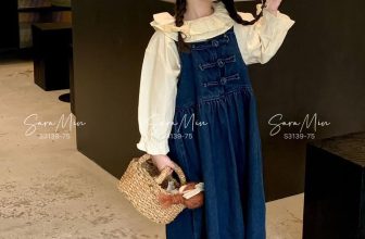 [🆕🇻🇳] ColorKids – Chuyên VNXK sỉ lẻ đồ cho bé 😎❤️️⭐️ Với set váy xinh xỉu ngang, xỉu dọc lại còn dễ mặc này mà các bố mẹ bỏ qua thì đúng là tiếc lắm đấy ạ!!!
Siêu phẩm quốc dân vạn bé mê đây ạ!  Bé mặc đi học , shares-0✔️ , likes-1❤️️ , date-2023-08-17 02:15:45🇻🇳🇻🇳🇻🇳📰🆕