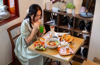 [☕️🇻🇳] Oromia Coffee – Lounge🥤 Top1Coffee ☕️ Happy Holiday
Ngoài menu món mặn và thức uống thì tụi mình còn có mấy món dessert mà khá chắc là ai cũng sẽ thích vì độ xinh v , shares-3✔️ , likes-32❤️️ , date-2023-09-01 10:09:10🇻🇳🇻🇳🇻🇳📰🆕