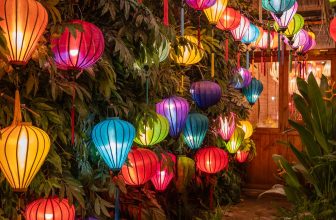 [☕️🇻🇳] Khóm Coffee & Tea 🥤 Top1Coffee ☕️ Hội An trong lòng Sài Gòn dưới “Khóm” hoa màu hồngTrung thu trong ký ức thuở bé của bạn là gì? Là cảnh rước đèn dọc cả con phố , shares-14✔️ , likes-242❤️️ , date-2023-08-31 13:21:29🇻🇳🇻🇳🇻🇳📰🆕