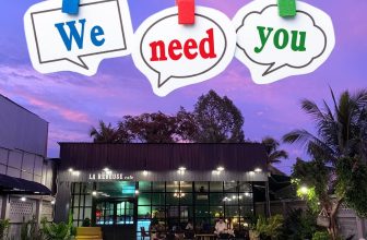 [☕️🇻🇳] 𝐋𝐚 𝐑𝐞̂𝐯𝐞𝐮𝐬𝐞🥤 Top1Coffee ☕️  Tuyển nhân viên
Vị trí : 1 Phục vụ
yêu cầu : Thân Thiện – Thật Thà – Vui Vẻ hoà đồng
mức lương : 15k/h – lễ tết có thưởng x , shares-4✔️ , likes-14❤️️ , date-2023-09-06 12:35:09🇻🇳🇻🇳🇻🇳📰🆕