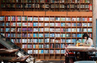 [☕️🇻🇳] Nhã Nam Books N’ Coffee 🥤 Top1Coffee ☕️ Bỗng nhiên thấy trái tim méo mó của bản thân như đang ngập tràn những tia sáng ấm áp, và mơ hồ cảm thấy có một ý chí mạnh mẽ đan , shares-76✔️ , likes-354❤️️ , date-2023-10-24 08:45:02🇻🇳🇻🇳🇻🇳📰🆕