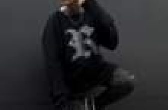 [🆕🇻🇳] [ Hanoi-Riot ] – Thiết kế độc đáo làm nên cá tính, phong cách của bạn 👕 Top1Fashion 👗  𝗙𝗘𝗘𝗗𝗕𝗔𝗖𝗞 𝗢𝗙 𝗔𝗟𝗟 𝗧𝗜𝗠𝗘
Catch your eyes with feedback series of all time from RIOTers.
–
Store: 41 Nguyễn Hy Quang, Đống Đa, Hà Nội
Giờ mở cửa: 09:00 – 21 , shares-1✔️ , likes-114❤️️ , date-2023-11-19 14:27:06🇻🇳🇻🇳🇻🇳📰🆕