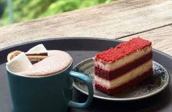 [☕️🇻🇳] ForDeer – Coffee with tree 🥤 Top1Coffee ☕️ Thứ hai đầu tiên của tháng 12,Mấy ngày đầu tháng mười hai, trời bắt đầu trở lạnh. Vậy là mùa đông đã ghé thăm Hà Nội thật rồi! , shares-0✔️ , likes-9❤️️ , date-2023-12-04 13:27:01🇻🇳🇻🇳🇻🇳📰🆕