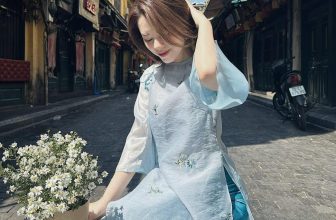 [🔑🇻🇳] WeDress cho thuê váy thiết kế, vintage, chụp ảnh cưới tại Hà Nội 🤝 Top1Rent 🔑  Chưa kịp đăng ảnh mà em nó đã được các c đặt lịch liên tục rùi nè. Trộm vía màu xanh vừa lạ vừa xinh mà không lo kén da đâu nàng , shares-1✔️ , likes-10❤️️ , date-2023-12-30 13:01:03🇻🇳🇻🇳🇻🇳📰🆕