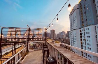 [☕️🇻🇳] Sam Rooftop Coffee – Nguyễn Trãi 🥤 Top1Coffee ☕️ Ngồi đây cafe thì chill phải bít
#sam
𝑇𝑢̛̣ 𝑑𝑢̛𝑛𝑔 𝑡ℎ𝑒̀𝑚 𝑐𝑎́𝑖 𝑐𝑎̉𝑚 𝑔𝑖𝑎́𝑐 𝑛𝑔𝑜̂̀𝑖 𝑐ℎ𝑖𝑙𝑙 𝑣𝑎̀ 𝑛𝑔𝑎̆́𝑚 𝑑𝑜̀𝑛𝑔 𝑛𝑔𝑢̛𝑜̛̀𝑖 𝑣𝑜̣̂𝑖 𝑣𝑎̀𝑛𝑔 𝑏𝑢̛ , shares-2✔️ , likes-6❤️️ , date-2024-01-02 01:53:10🇻🇳🇻🇳🇻🇳📰🆕