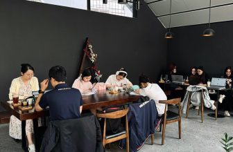 [☕️🇻🇳] La Farine 🥤 Top1Coffee ☕️ “𝐁𝐎̣̂𝐓’𝐒 𝐒𝐏𝐀𝐂𝐄 𝐇𝐀𝐒 𝐁𝐎𝐎𝐊𝐄𝐃 𝐓𝐎𝐃𝐀𝐘” ?Trộm vía, tuần vừa rồi liên tục phải thông báo cho mọi người rằng “BỘT’S SPACE has booked to , shares-0✔️ , likes-4❤️️ , date-2024-04-06 13:11:09🇻🇳🇻🇳🇻🇳📰🆕