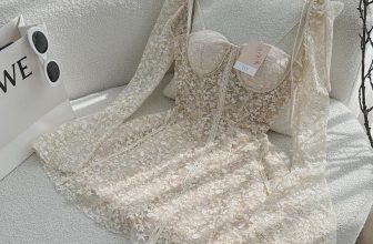 [🆕🇻🇳] 22.Ly Store – Thiết kế váy suông đẹp nhất 👕 Top1Fashion 👗  Đẹp quá nè mấy bà ơiiiii
ĐẦM NUDE REN HOA CÚP NGỰC TAY DÀI THẮT NƠ
SIZE SM
, shares-0✔️ , likes-1❤️️ , date-2024-05-14 07:37:42🇻🇳🇻🇳🇻🇳📰🆕