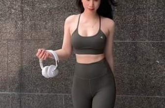 [🆕🇻🇳] Run Navy là thương hiệu Đồ tập Gym Yoga cao cấp 👕 Top1Fashion 👗  OLIVE GREEN | Set đồ tập siêu xinh cho Summer season các nàng nhé! #runnavy #dotapgym #dotapyoga #bra #legging
, shares-1✔️ , likes-48❤️️ , date-2024-05-03 02:50:34🇻🇳🇻🇳🇻🇳📰🆕