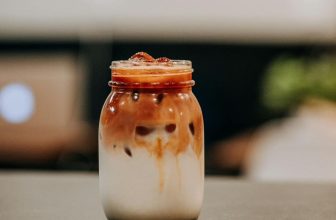 [☕️🇻🇳] Coffee TALK 🥤 Top1Coffee ☕️ Đợt này nhân tiện bếp bà xã có sữa hạt nên làm vài món chất khác bọt xíu
– Trà Sữa Hạt
– Sto Sữa Hạt
– Cà Phê Sữa Hạt
Bớt  , shares-0✔️ , likes-1❤️️ , date-2024-02-20 13:44:41🇻🇳🇻🇳🇻🇳📰🆕