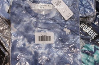 [🆕🇻🇳] KIZZO SHOP – 165 Hoàng Hoa Thám 👕 Top1Fashion 👗  Áo hãng này mặc thích cực, giặt máy xà xã được luôn, ba mẹ tìm mua áo phông cho con lưu ý nhé ạ
Hàng dư full túi chính hãng. Size 5T đến 16T
#abercrombie , shares-0✔️ , likes-3❤️️ , date-2024-03-12 03:18:34🇻🇳🇻🇳🇻🇳📰🆕