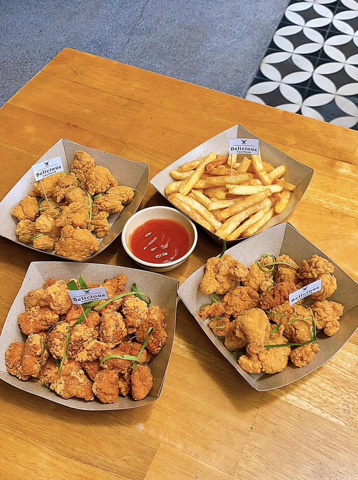 [☕️🇻🇳] Hemo Coffee – Bến Tre 🥤 Top1Coffee ☕️ KHÔNG PHẢI THỨC UỐNG MÀ ĐÓ CHÍNH LÀ….. 
GÀ CHIÊN GIÒN 

Với mong muốn mang đến cho Hemo -er những trải nghiệm vị giác mới mẻ v , shares-4✔️ , likes-63❤️️ , date-2024-03-19 09:51:50🇻🇳🇻🇳🇻🇳📰🆕