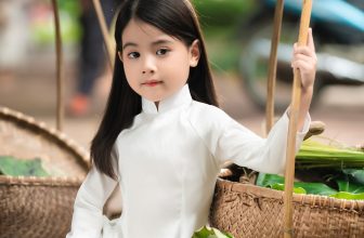 [🆕🇻🇳] Nhật Thực (Thực Tuti) 😎❤️️⭐️ Top1Kids 😎❤️️⭐️ Lâu lâu chú Thực lại làm một buổi chụp ngoại cảnh để phá bỏ lời nguyền a zai mưa , e bé nào muốn chụp một bộ ảnh áo dài trắng ti… , shares-0✔️ , likes-249❤️️ , date-2024-03-28 05:44:43🇻🇳🇻🇳🇻🇳📰🆕