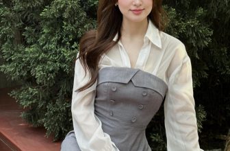 [🆕🇻🇳] FERYA – “Style is way to say who you are without having to speak” 👕 Top1Fashion 👗  𝗦𝗼𝗳𝗶𝗮 𝗗𝗿𝗲𝘀𝘀Không gò bó trong những item công sở như sơ mi basic hay chân váy bút chì, 𝗦𝗼𝗳𝗶𝗮 𝗗𝗿𝗲𝘀𝘀 như thổi 1 làn gió mới vào tủ đồ đi làm hàng ngày hay đ , shares-43✔️ , likes-222❤️️ , date-2024-04-05 06:00:27🇻🇳🇻🇳🇻🇳📰🆕