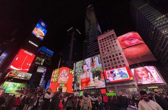 [☕️🇻🇳] Tranquil Books & Coffee –  cafe sách đẹp 🥤 Top1Coffee ☕️ Times square!!
Quảng trường thời gian!!Được dịch từ Tiếng Anh
tình yêu ta cứ như ngã tư Times Square
#vieentmusic #forwardyourm , shares-1✔️ , likes-64❤️️ , date-2024-04-10 14:25:22🇻🇳🇻🇳🇻🇳📰🆕