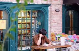 [☕️🇻🇳] Nhã Nam Books N’ Coffee 🥤 Top1Coffee ☕️ Ánh sáng luôn hiện hữu quanh ta, nhưng màu sắc của nó lại ẩn đi. Trong thế giới này có lẽ có vô vàn thứ đang ẩn nấp, vô vàn thứ  , shares-0✔️ , likes-27❤️️ , date-2024-04-08 05:43:50🇻🇳🇻🇳🇻🇳📰🆕