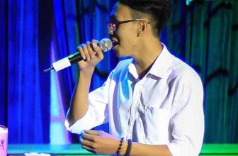 [☕️🇻🇳] Phiêu Acoustic Cafe 🥤 Top1Coffee ☕️ Gió lay cành trúc la đà,
Người đang đọc tus chắc là thích Phiêu
#ACOUSTICNIGHTEm gửi đội hình tối nay nhé :
Vocal : Trịn , shares-1✔️ , likes-16❤️️ , date-2024-04-07 04:40:32🇻🇳🇻🇳🇻🇳📰🆕