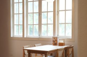 [☕️🇻🇳] OiA Coffee 🥤 Top1Coffee ☕️ “Tháng Tư của miền Bắc ngày xưa, tháng Tư yêu dấu có nóng, có oi, có dế kêu, có muỗi đốt, nhưng tất cả những cái đó có thấm vào  , shares-0✔️ , likes-10❤️️ , date-2024-04-09 03:00:15🇻🇳🇻🇳🇻🇳📰🆕