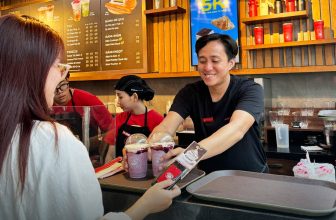 [☕️🇻🇳] Highlands Coffee – THƯƠNG HIỆU BẮT NGUỒN TỪ CÀ PHÊ VIỆT NAM 🥤 Top1Coffee ☕️ HƯỚNG DẪN SỬ DỤNG MÙA HÈ THẬT CHILL!Hè là để chill, Highlands là để iu!
Thực hiện ngay 4 bước “hướng dẫn sử dụng” bên dưới  , shares-14✔️ , likes-325❤️️ , date-2024-04-10 04:30:05🇻🇳🇻🇳🇻🇳📰🆕