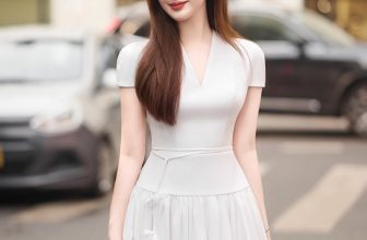 [🆕🇻🇳] LAVIEM Design –  Thiết kế vô cùng tinh tế, tỉ mỉ trong từng chi tiết👕 Top1Fashion 👗  𝐖𝐎𝐑𝐊𝐖𝐄𝐀𝐑 𝐈𝐃𝐄𝐀
Wendy Dress với sự nhấn nhá trên bảng màu, chất liệu, form dáng mang đến hình ảnh chỉn chu cho mỗi ngày đi làm của Quý cô công sở.Từ thiết , shares-27✔️ , likes-667❤️️ , date-2024-05-14 02:59:20🇻🇳🇻🇳🇻🇳📰🆕