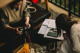 [☕️🇻🇳] Sam Rooftop Coffee 🥤 Top1Coffee ☕️ Một quán cafe trên cao, không có khói bụi thành phố ???
It’s @𝑺𝒂𝒎 𝒓𝒐𝒐𝒇𝒕𝒐𝒑 𝒄𝒐𝒇𝒇𝒆𝒆
𝐶ℎ𝑜̣𝑛 1 𝑔𝑜́𝑐 𝑞𝑢𝑎́𝑛 𝑞𝑢𝑒𝑛, 𝑟𝑜̂̀𝑖 𝑙𝑒̂𝑛 ℎ𝑒̣𝑛 𝑣𝑜̛́𝑖  , shares-0✔️ , likes-4❤️️ , date-2024-04-10 07:00:31🇻🇳🇻🇳🇻🇳📰🆕