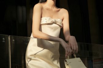 [🆕🇻🇳] Huong Boutique – Định hướng phong cách thời trang 👕 Top1Fashion 👗  𝐂𝐇𝐈𝐂 𝐅𝐄𝐕𝐄𝐑  𝐎𝐮𝐭𝐟𝐢𝐭 𝐭𝐫𝐞̉ 𝐭𝐫𝐮𝐧𝐠 & 𝐭𝐡𝐚𝐧𝐡 𝐥𝐢̣𝐜𝐡 𝐜𝐡𝐨 𝐦𝐮̀𝐚 𝐡𝐞̀Set đồ thanh lịch và trẻ trung với set áo và quần shorts với chất liệu Taffeta Silk cao cấp, th , shares-0✔️ , likes-14❤️️ , date-2024-05-17 07:00:20🇻🇳🇻🇳🇻🇳📰🆕