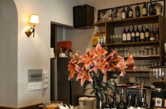 [☕️🇻🇳] 15.22 café – wine – live music ☕️ Top1Coffee ☕️ The season of flower colors – @15.22cafe
Mùa của những sắc hoa – @15.22cafeĐược dịch từ Tiếng Anh
, shares-0✔️ , likes-10❤️️ , date-2024-04-19 03:17:14🇻🇳🇻🇳🇻🇳📰🆕