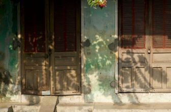 [🆕🇻🇳] Tủ Nhà Mây – Wear Easy. Feel Comfy. Be Happy 👕 Top1Fashion 👗  Hà Nội hôm qua mưa lớn, trời còn mưa làm nhiều lần, như thể đã nín mưa, nhịn sấm mấy tháng mùa đông, qua tận mùa xuân để đợi ngày giao mùa mà trút xuống. M , shares-13✔️ , likes-110❤️️ , date-2024-04-21 04:23:00🇻🇳🇻🇳🇻🇳📰🆕