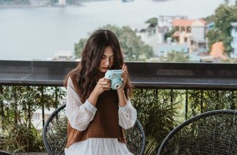 [☕️🇻🇳] Gió Coffee – Hạ Long 🥤 Top1Coffee ☕️ “…𝐃𝐮̀ 𝐚𝐢 đ𝐢 𝐧𝐠𝐮̛𝐨̛̣𝐜 𝐯𝐞̂̀ 𝐱𝐮𝐨̂𝐢
𝐍𝐡𝐨̛́ 𝐧𝐠𝐚̀𝐲 𝐆𝐢𝐨̂̃ 𝐓𝐨̂̉ 𝐦𝐮̀𝐧𝐠 𝐦𝐮̛𝐨̛̀𝐢 𝐭𝐡𝐚́𝐧𝐠 𝐛𝐚….”Lâu lắm mới có được một ngày giữa tuần ngh , shares-0✔️ , likes-7❤️️ , date-2024-04-17 13:00:18🇻🇳🇻🇳🇻🇳📰🆕