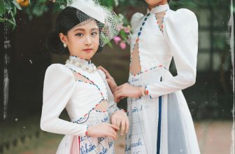 [🆕🇻🇳] Nhật Thực (Thực Tuti) 😎❤️️⭐️ Top1Kids 😎❤️️⭐️ Hé lộ 4 bộ sưu tập chính thức sẽ xuất hiện tại TÂN THỜI Fashion show ngày 27/4/2024 tới đây.
Mọi người thích bộ sưu tập nào ạ? C… , shares-1✔️ , likes-232❤️️ , date-2024-04-15 16:40:35🇻🇳🇻🇳🇻🇳📰🆕