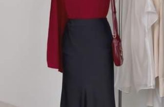 [🆕🇻🇳] Huong Boutique – Định hướng phong cách thời trang 👕 Top1Fashion 👗  1 silk skirt – 4 styles  Effortlessly elevate your style with a versatile basic silk skirt #huongboutique #lovehuong #summer
1 chiếc váy lụa – 4 phong cách , shares-0✔️ , likes-0❤️️ , date-2024-05-16 06:55:50🇻🇳🇻🇳🇻🇳📰🆕