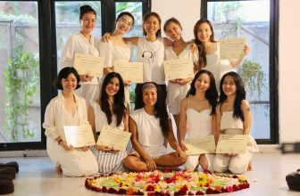 [🆕🇻🇳] Shriyoga – SATCHITANANDA – THỰC TẠI – Ý THỨC – PHÚC LẠC 🧘 Top1Yoga 🧘 Thank you for trusting in me.
Cảm ơn em đã tin cô
Dear my dearest teacher Kim Nguyen Shriyoga,
Before I met you, I was lost like a small wooden boat floa , shares-0✔️ , likes-39❤️️ , date-2024-04-28 11:45:59🇻🇳🇻🇳🇻🇳📰🆕