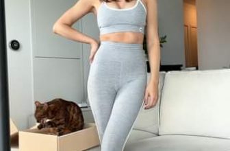 [🆕🇻🇳] Olaben – We create activewear and accessories for studio-to-street👕 Top1Fashion 👗  POV: You find capsules for vacations, brunch dates, or hot girl walks.
@ana.koshkina is giving us some activewear style inspo  Discover weekend-worthy fit , shares-0✔️ , likes-0❤️️ , date-2024-05-17 07:48:06🇻🇳🇻🇳🇻🇳📰🆕