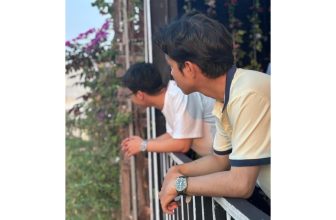 [☕️🇻🇳] Phen’s Coffee 🥤 Top1Coffee ☕️ Đó
Ai qua Phen rồi cũng phải cười thôi!
Cười để yêu đời
Cười để yêu mình
Cười để cho đời yêu mình    Ghé Nhà Phen nha
——Phe , shares-0✔️ , likes-4❤️️ , date-2024-05-03 12:06:39🇻🇳🇻🇳🇻🇳📰🆕