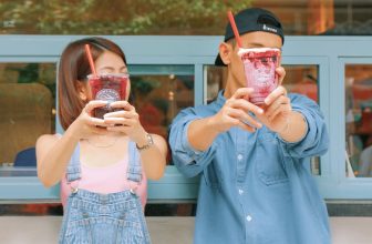 [☕️🇻🇳] Highlands Coffee – THƯƠNG HIỆU BẮT NGUỒN TỪ CÀ PHÊ VIỆT NAM 🥤 Top1Coffee ☕️ Hôm nay chúng tớ có Freeze Kem Mây Dâu Tằm với lớp kem sữa beo béo thơm ngất ngây cùng Trà Ngọc Trai Dâu Tằm rồn rột trân châu t , shares-0✔️ , likes-193❤️️ , date-2024-04-18 01:30:01🇻🇳🇻🇳🇻🇳📰🆕