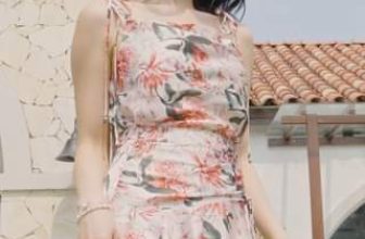 [🆕🇻🇳] SIXDO is a fashion brand founded by fashion designer DOMANHCUONG 👕 Top1Fashion 👗  Thả hồn theo những cánh hoa Waratah rực rỡ, nàng sẽ được đắm chìm trong vẻ kiêu sa, quyến rũ của chính mình!
Từ những cánh đồng hoang dã của Úc, hoa Warat , shares-0✔️ , likes-0❤️️ , date-2024-05-09 09:14:33🇻🇳🇻🇳🇻🇳📰🆕