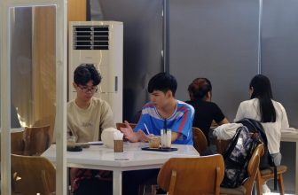 [☕️🇻🇳] B.O.B Coffee 🥤 Top1Coffee ☕️ “𝐀𝐥𝐥 𝐝𝐢𝐟𝐟𝐢𝐜𝐮𝐥𝐭𝐢𝐞𝐬 𝐰𝐢𝐥𝐥 𝐩𝐚𝐬𝐬, 𝐥𝐢𝐤𝐞 𝐭𝐡𝐞 𝐰𝐚𝐲 𝐭𝐡𝐞 𝐬𝐡𝐨𝐰𝐞𝐫 𝐫𝐮𝐧𝐬 𝐭𝐡𝐫𝐨𝐮𝐠𝐡 𝐭𝐡𝐞 𝐰𝐢𝐧𝐝𝐨𝐰.”
——–
Mọi khó khăn rồi cũng sẽ qua đi, như các , shares-0✔️ , likes-247❤️️ , date-2024-04-22 00:00:30🇻🇳🇻🇳🇻🇳📰🆕