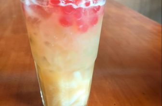 [☕️🇻🇳] Aurora Coffe Cần Thơ 🥤 Top1Coffee ☕️  Cuối tuần vui vẻ
Bạn muốn không gian yên tỉnh hẹn bạn bè tâm sự cuối tuần hãy đến Aurora đi nào, không gian thoáng mát,
Aur , shares-0✔️ , likes-2❤️️ , date-2024-04-28 01:46:58🇻🇳🇻🇳🇻🇳📰🆕