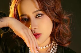 [☕️🇻🇳] Phiêu Acoustic Cafe 🥤 Top1Coffee ☕️ Mỗi cây mỗi hoa
Mỗi nhà mỗi cảnh
Mỗi vocal của Phiêu là dễ thươnggg
#ACOUSTICNIGHTEm gửi đội hình tối nay nhé :
Vocal :  , shares-0✔️ , likes-5❤️️ , date-2024-04-26 05:07:40🇻🇳🇻🇳🇻🇳📰🆕