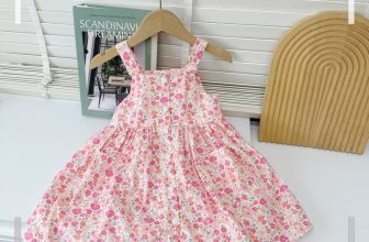 [🆕🇻🇳] Lullaby luôn hiểu rõ nhu cầu 😎❤️️⭐️    VÁY 2 DÂY XINH XẮN CHO BÉ GÁI
Mã sản phẩm: V156 #129k / váy
Comboo 2 váy còn 119k/ váy
Chất liệu: Chất thô mềm
Thiết kế: Cổ vuông, 2 dây bản to, kế , shares-0✔️ , likes-0❤️️ , date-2024-05-17 03:30:44🇻🇳🇻🇳🇻🇳📰🆕