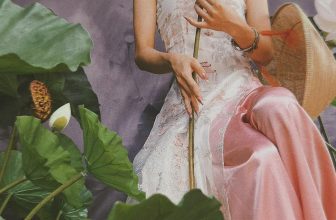 [☕️🇻🇳] Sam Rooftop Coffee 🥤 Top1Coffee ☕️ Câu chuyện chụp ảnh dìm hàng khách đến Sam bắt đầu từ đây…
Nguyễn Thịnh #photoTrung
𝑪𝒖̀𝒏𝒈 𝒃𝒖𝒏𝒈 𝒍𝒖̣𝒂 𝒕𝒓𝒐𝒏𝒈 𝒃𝒐̣̂ 𝒂̉𝒏𝒉 𝒚𝒆̂́𝒎 𝒙 , shares-0✔️ , likes-8❤️️ , date-2024-04-26 02:14:21🇻🇳🇻🇳🇻🇳📰🆕