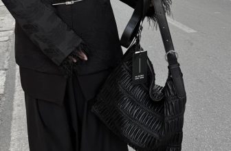 [🆕🇻🇳] 08 District – Quần áo – Thương hiệu 👕 Top1Fashion 👗  TÚI HÈ VỀ NHIỀU MẪUTúi phom chất da mềm chỉ #3xx  Đựng được nhiều đồ mà lên outfit rất chất lun!
Ảnh thật sản phẩm thật do 08 District tự chụp nên CE yê , shares-0✔️ , likes-15❤️️ , date-2024-04-24 14:47:19🇻🇳🇻🇳🇻🇳📰🆕