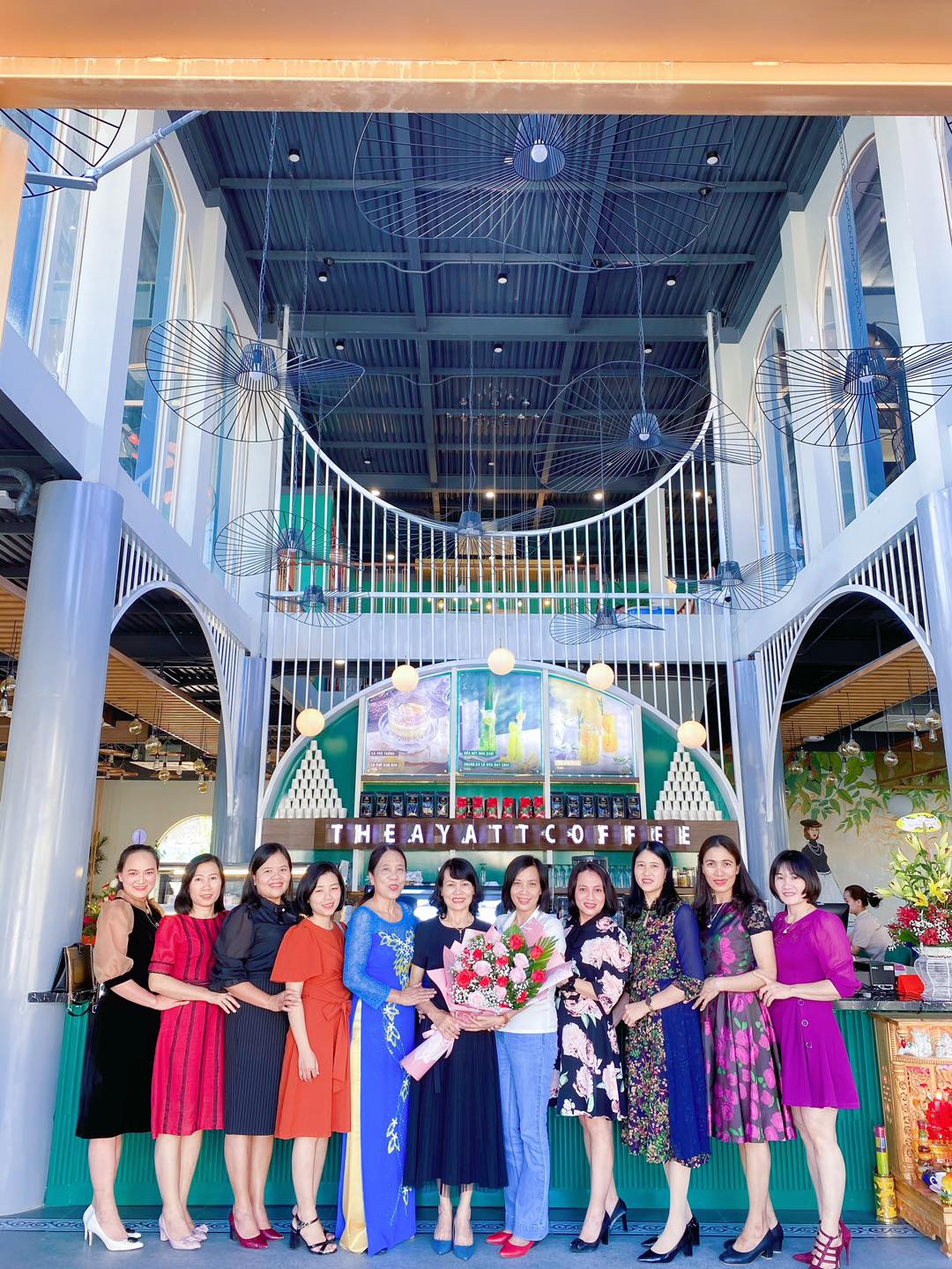 [☕️🇻🇳] The Ayatt Coffee  🥤 Top1Coffee ☕️  CHÀO MƯNG ĐẠI LỄ 30/4 VÀ QUỐC TẾ LAO ĐỘNG 1/5Hân hoan mừng kỳ nghỉ lễ kéo dài 5 ngày, Ayatt luôn sẵn sàng chào đón bạn và gia , shares-1✔️ , likes-35❤️️ , date-2024-04-26 02:22:14🇻🇳🇻🇳🇻🇳📰🆕