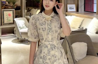 [🆕🇻🇳] Thời Trang Thiết Kế – Kate By Linh Nguyen👕 Top1Fashion 👗  𝐎𝐮𝐫 𝐛𝐞𝐥𝐨𝐯𝐞𝐝 𝐜𝐮𝐬𝐭𝐨𝐦𝐞𝐫
Tận hưởng thật trọn vẹn nhất từng khoảnh khắc của mùa nắng rực rỡ khi diện lên mình chiếc váy có hoạ tiết hoa trang nhã tựa bức tranh , shares-1✔️ , likes-27❤️️ , date-2024-05-12 03:30:03🇻🇳🇻🇳🇻🇳📰🆕