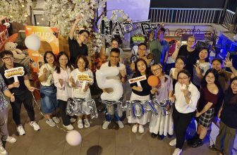 [☕️🇻🇳] Sam Rooftop Coffee 🥤 Top1Coffee ☕️ 𝑩𝒖𝒐̂̉𝒊 𝒕𝒐̂́𝒊 𝒐̛̉ 𝑺𝒂𝒎 𝒄𝒉𝒊𝒍𝒍 𝒍𝒂̆́𝒎 đ𝒐́ …
Ôi, cám ơn các cậu nha đã ghé Sam để lưu giữ những kỉ niệm tuyệt vời nhất trong chặng  , shares-2✔️ , likes-9❤️️ , date-2024-04-23 03:15:31🇻🇳🇻🇳🇻🇳📰🆕