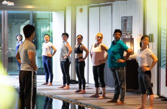 [🆕🇻🇳] Vyoga World By Master Vishwa – Hệ thống phòng tập Yoga Ấn Độ 🧘 Top1Yoga 🧘 Tổ chức lớp Yoga cho khách hàng lưu trú tại khách sạn là một ý tưởng tuyệt vời từ Hilton Saigon Hotel nhằm cung cấp trải nghiệm thư giãn và làm mới tinh th , shares-4✔️ , likes-94❤️️ , date-2024-04-23 09:52:18🇻🇳🇻🇳🇻🇳📰🆕