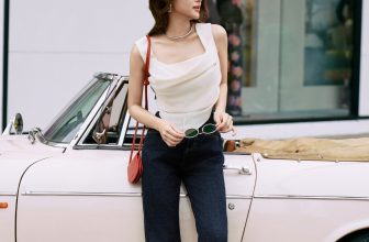 [🆕🇻🇳]D.CHIC – Delicate & Chic 👕 Top1Fashion 👗  𝐆𝐄𝐓 𝐈𝐍𝐒𝐏𝐈𝐑𝐄𝐃 𝐖𝐈𝐓𝐇 𝐃𝐄𝐍𝐈𝐌Quý cố tự tin trong các hoạt động cuối tuần với outfit quần jeans ống vảy phóng khoáng, phối cùng áo hai dây bản to cổ đổ tạo điểm , shares-2✔️ , likes-19❤️️ , date-2024-05-12 02:00:07🇻🇳🇻🇳🇻🇳📰🆕