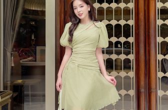 [🆕🇻🇳] Thời Trang Thiết Kế – Kate By Linh Nguyen👕 Top1Fashion 👗  𝐶𝑢𝑠𝑡𝑜𝑚𝑒𝑟 𝐹𝑒𝑒𝑑𝑏𝑎𝑐𝑘
Dạo phố cùng Quý cô KATE trong các thiết kế mang phong cách nhẹ nhàng, bay bổng cùng phom dáng ôm nhẹ ưu ái nhiều vóc dáng. Chỉ cần thêm , shares-2✔️ , likes-63❤️️ , date-2024-05-14 11:08:13🇻🇳🇻🇳🇻🇳📰🆕